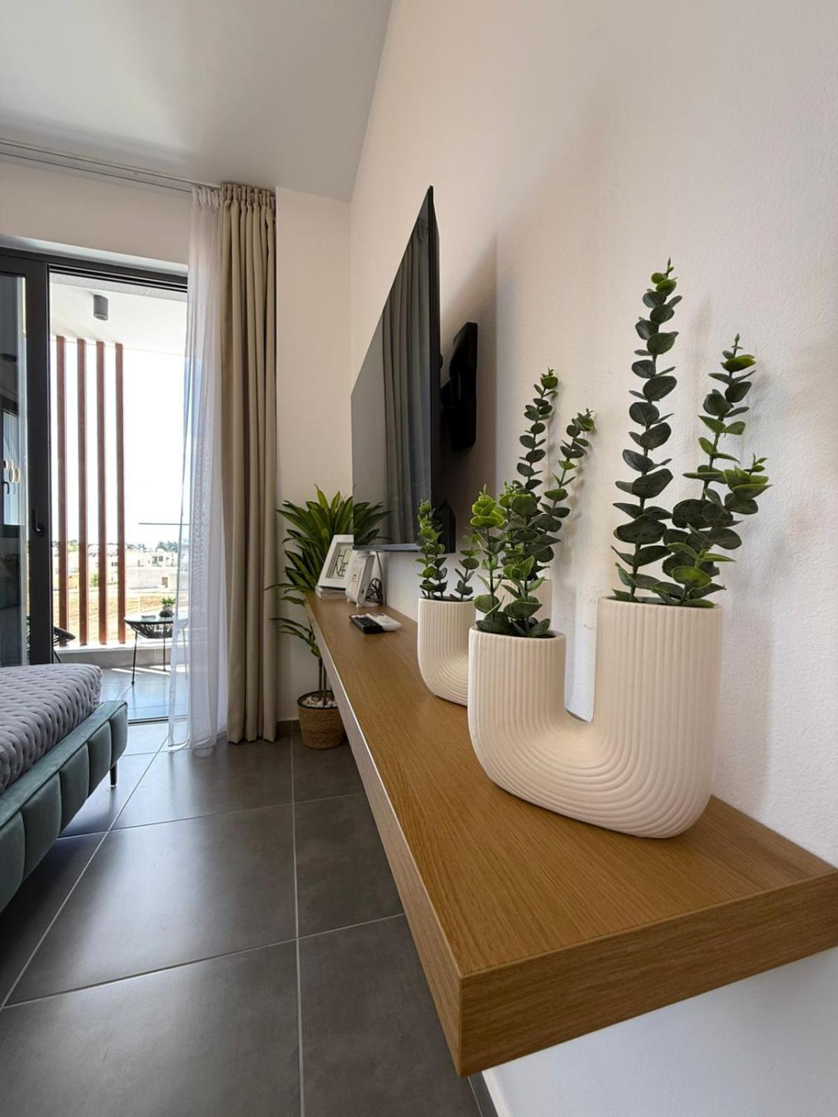 And Chill -luxury In Kato Apartament